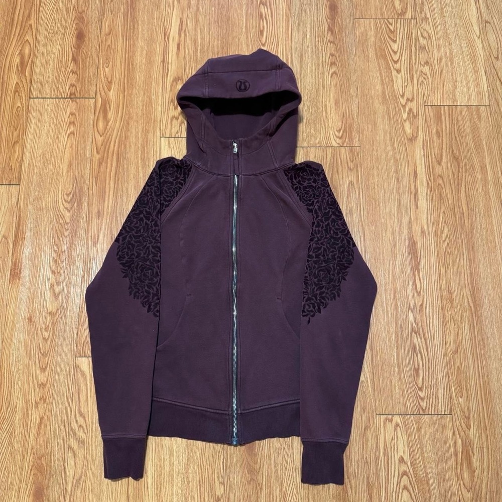Lululemon Women's Scuba Hoodie 8 Floral Flock Full Zip Purple Athleisure